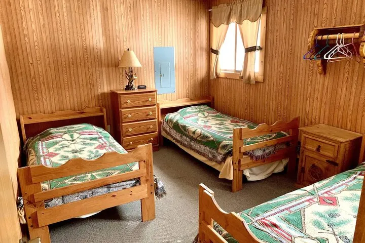 Room 3 of 18