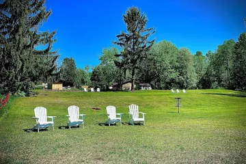 Benzonia Rustic Resort