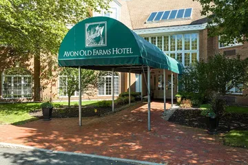 Avon Old Farms Hotel