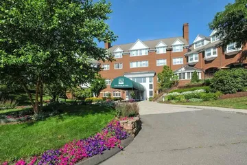 Simsbury Inn