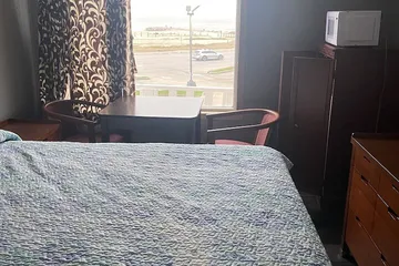 Surf Motel and Apartments