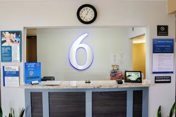 Motel 6 Litchfield IL