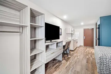 Woodspring Suites Fort Myers - Cape Coral