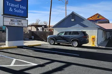 Travel Inn & Suite