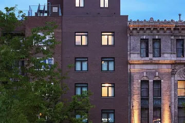 Melrose Hotel