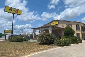 Super 8 by Wyndham Decatur Texas
