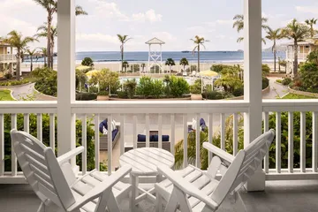Avila Lighthouse Suites