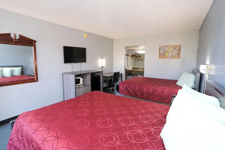 Room 5 of 20