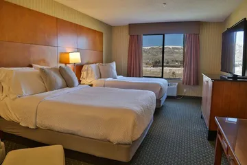 Sweetwater Lodge