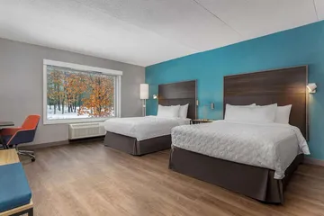 Tru by Hilton Bracebridge On