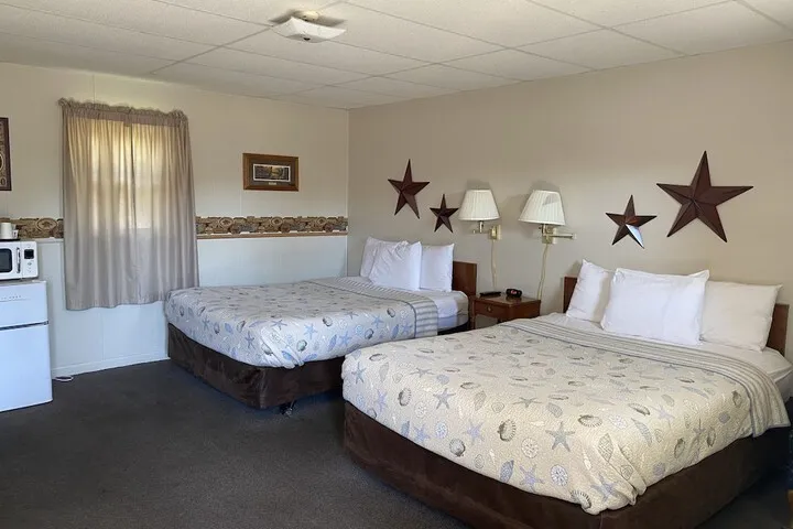 Room 3 of 6