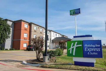 Holiday Inn Express and Suites Sulphur Springs by IHG