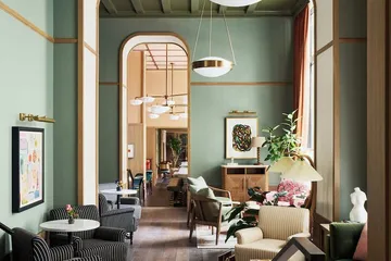 Fidelity Hotel