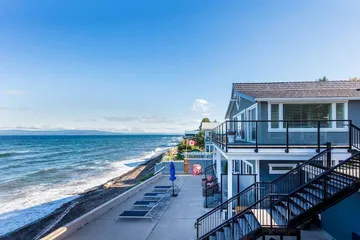 Qualicum Beach Ocean Suites