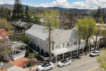 Weaverville Hotel