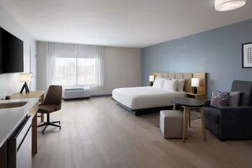 Hyatt Studios Mobile / Tillmans Corner