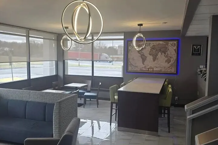 Hotel Interior 3 of 27