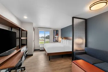 Everhome Suites Bastrop by Choice Hotels