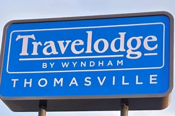 Travelodge by Wyndham Thomasville AL