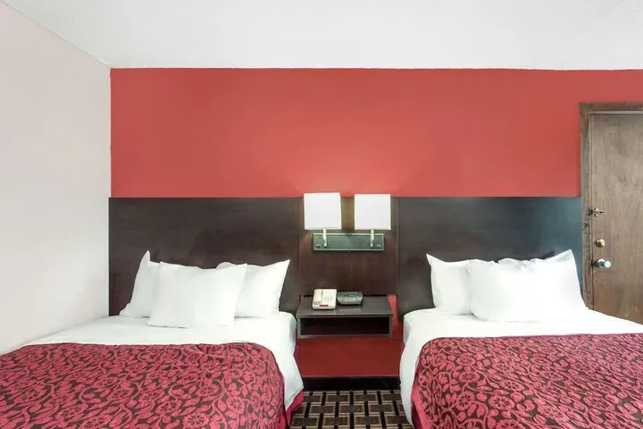Room 3 of 15