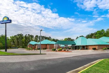 Days Inn by Wyndham Petersburg / South Fort Lee