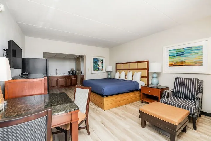 Room 5 of 39
