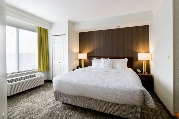 Room 4 of 31