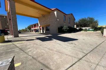 Executive Inn & Suites Near Lackland AFB