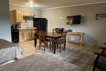 Village Inn