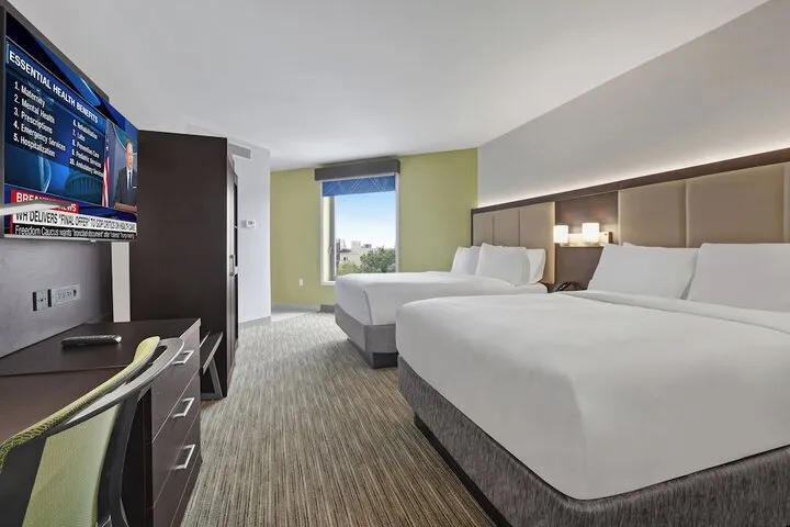 Room 5 of 14