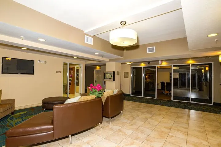Hotel 2 of 14