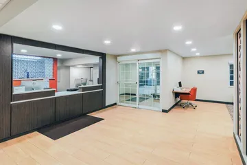 Candlewood Suites Topeka West by IHG