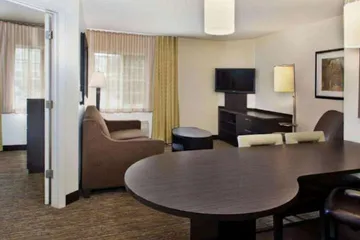 Candlewood Suites Wichita Airport by IHG
