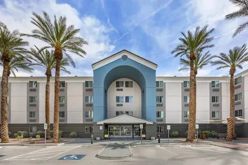 Sonesta Simply Suites Las Vegas Convention Center