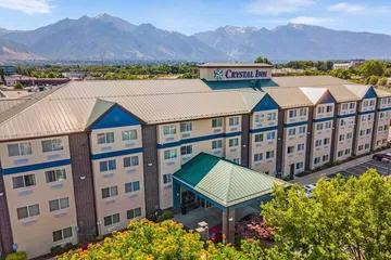 Crystal Inn Hotel & Suites Midvalley