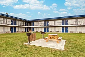 Best Value Inn Garland