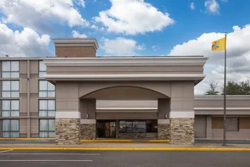 Days Hotel by Wyndham Toms River Jersey Shore