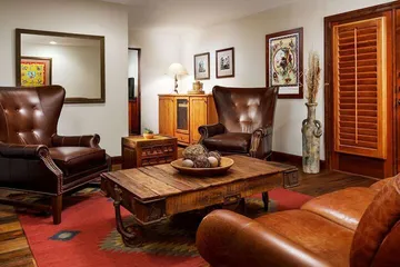 Hermosa Inn