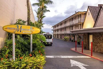 Pacific Marina Inn Airport Hotel