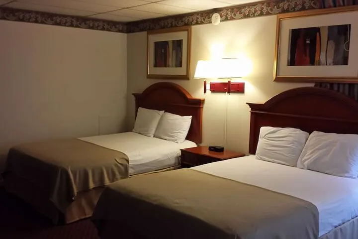Room 4 of 26
