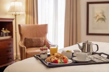 voco St. James Hotel by IHG