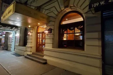 Hotel St. James