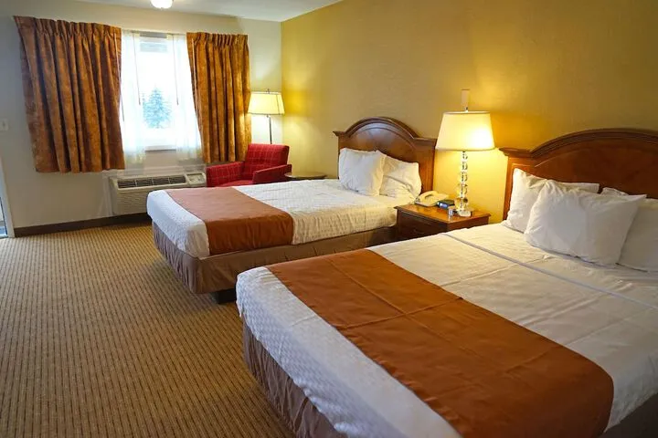 Room 3 of 43