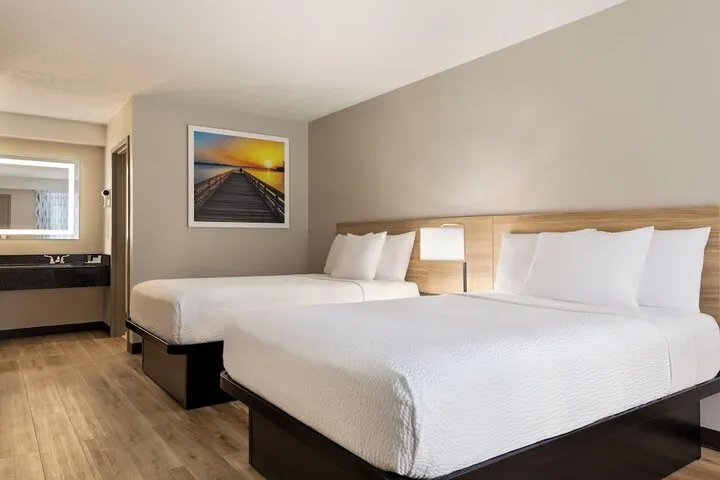 Room 2 of 12
