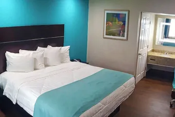 Spanish Trails Inn