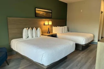 The Bridges Hotel