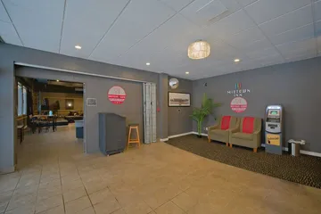 Midtown Premium