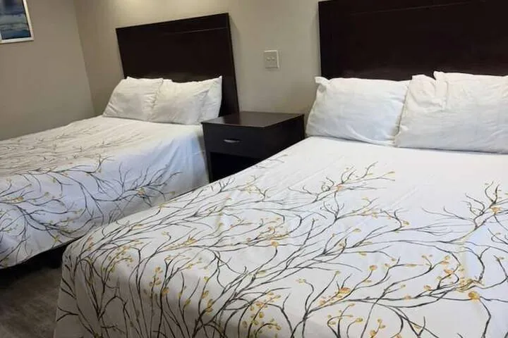 Room 3 of 13