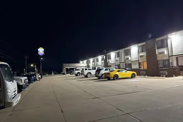 Budget Inn and Suites