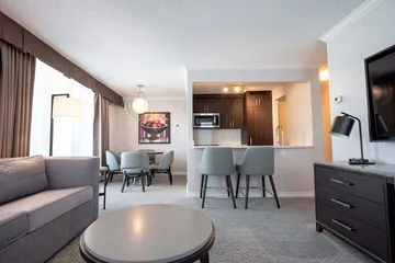 La Grande Residence Vancouver at the Sutton Place Hotel
